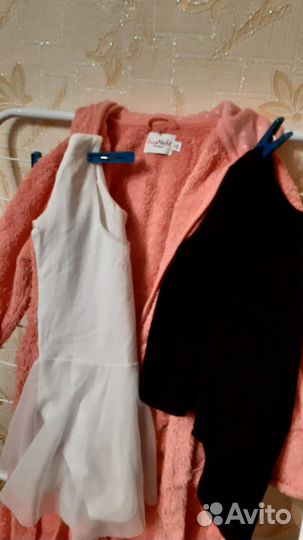 Купальники гим. 2 шт+халат 110-116 цена за всё