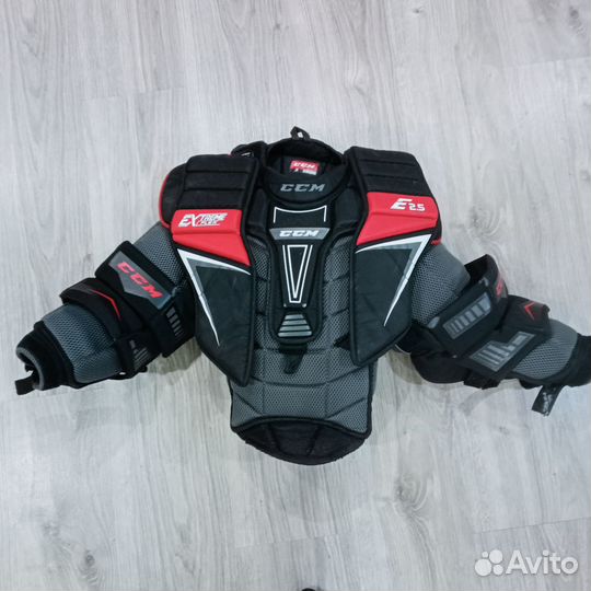 Продам вратарский нагрудник