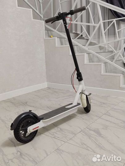 Электросамокат Minirobot m365 pro