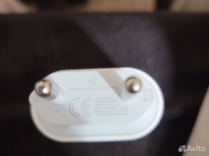 Зарядное устройство на iPhone