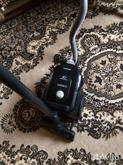Пылесос Samsung 1500W