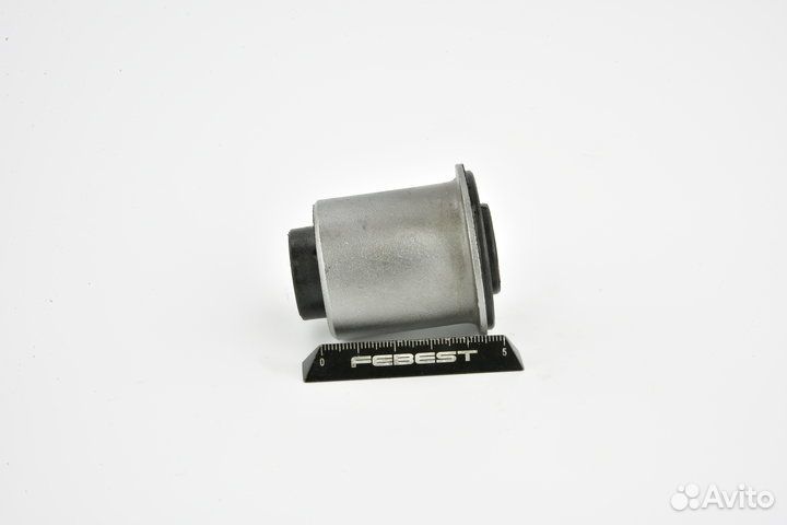 Сайленблок передний переднего рычага (nissan X-trail T30 2000-2006) febest