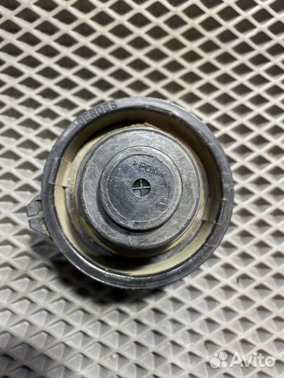 Крышка заливной горловины Chevrolet Cruze