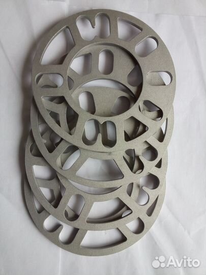 Проставки колесных дисков