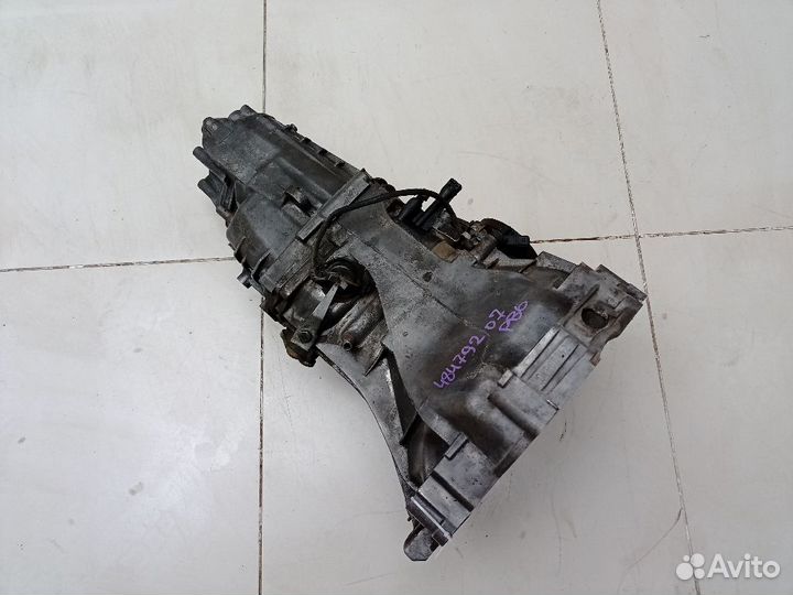 VAG МКПП Passat B5 2005 012300061DX