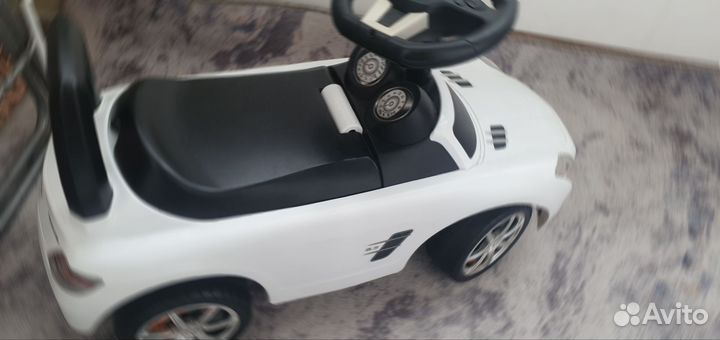 Детская машинка каталка bmw