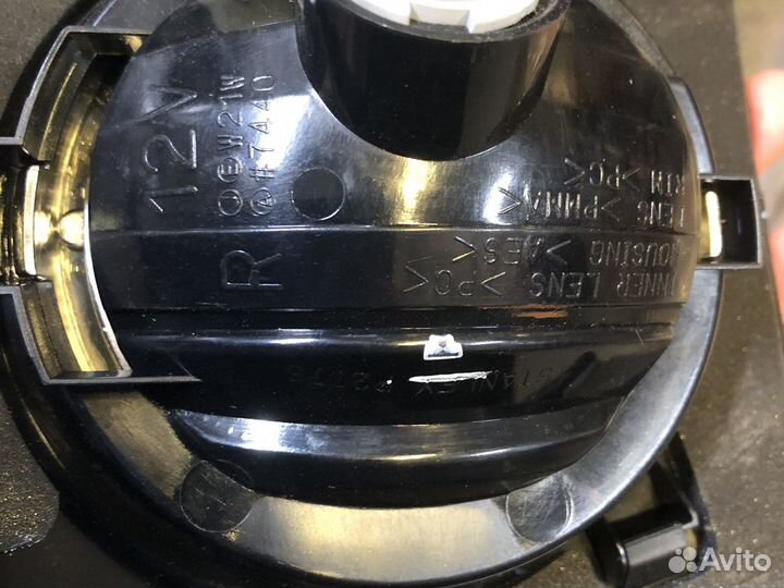 Фонарь Mazda 3 задний