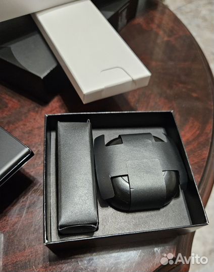 Беспроводные наушники телефон часы