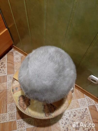 Берет женский норковый