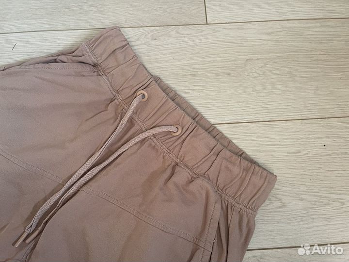 Брюки Reserved для девочки 152-158