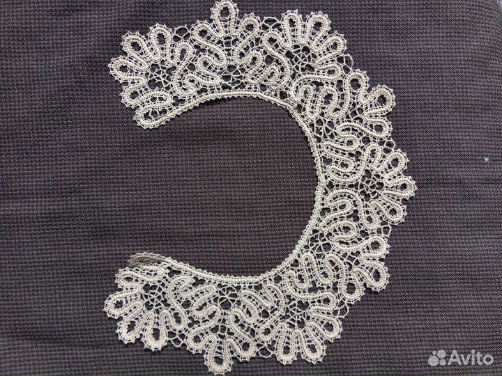 Кружевной воротник
