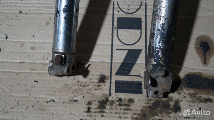 Вилка передняя стояла не восходе