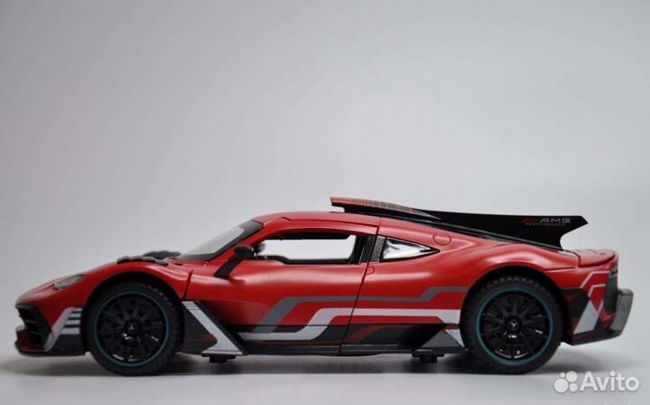 Модель Mersedes Amg project one металл