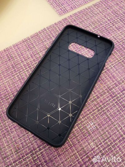 Чехол на Samsung galaxy s10e и honor 20