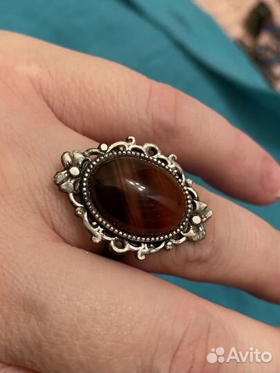 Кольцо с коричневым агатом