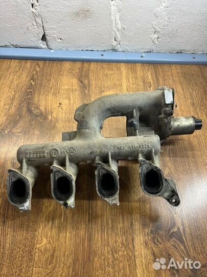 Коллектор впускной Nissan Primera P 12 универсал 1