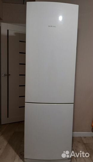 Холодильник daewoo