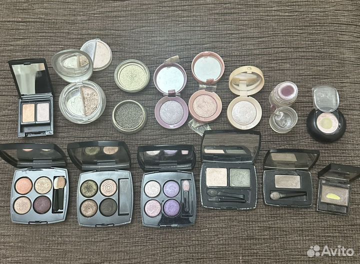 Тени для век chanel