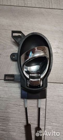 Замок правой задней двери nissan juke 2011