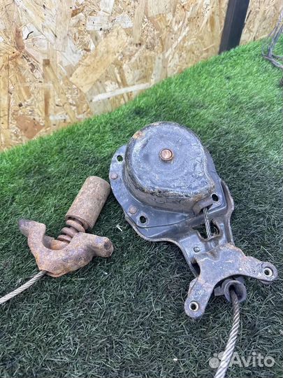 Лебедка запасного колеса LR RR Land Rover Range