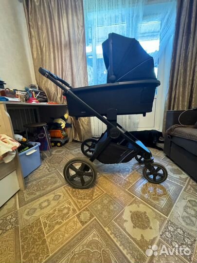 Коляска для новорожденных 2в1