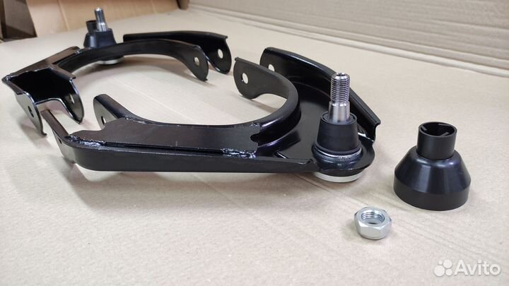 Рычаг передний верхний 1шт L/ R Сайбер / Себринг