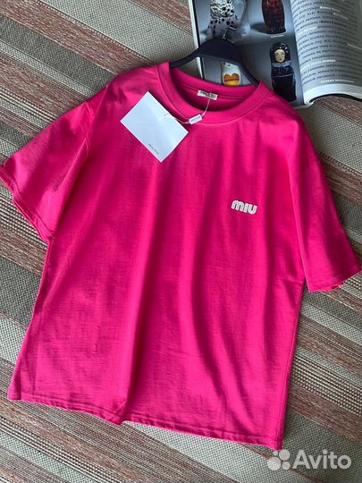 Miu Miu футболка шикарная (стиль 2024)