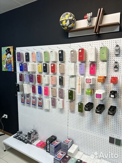 Чехол на iPhone