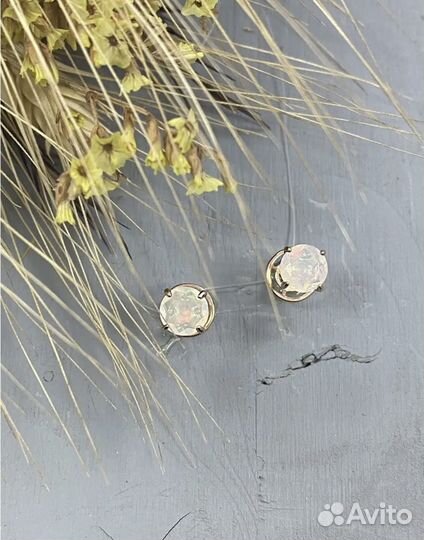 Серебряные серьги с натуральным опалом