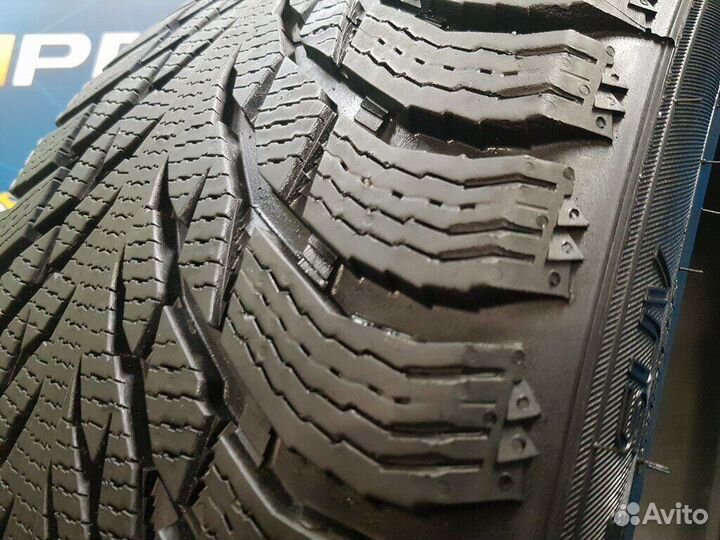 Nokian Tyres Hakkapeliitta R3 SUV 295/35 R21