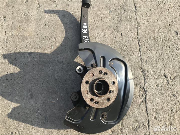 Ступица передняя правая Mercedes-Benz M-Class W164