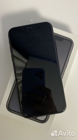 iPhone Xr, 64 ГБ