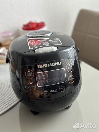 Мультиварка redmond