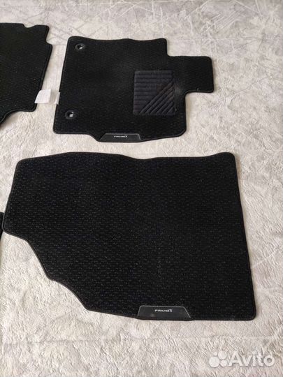 Автомобильные коврики