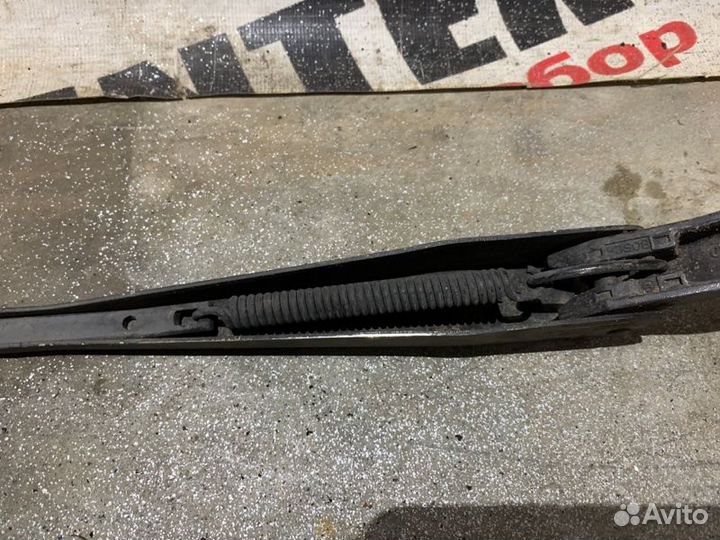 Поводок дворника Ford Mondeo 3 универсал