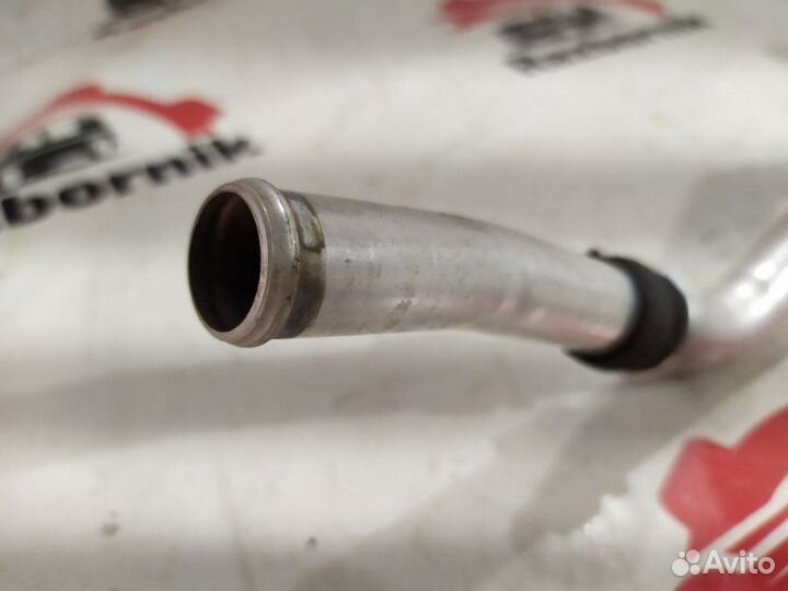 Патрубок радиатора печки Mercedes Vito W639 2.1D