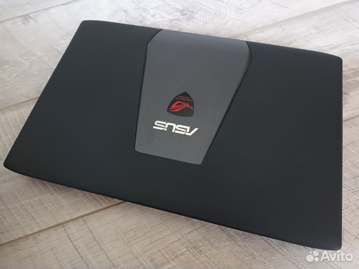 Ноутбук Asus Rog/i5/8Gb/2Gb/SSD +HDD