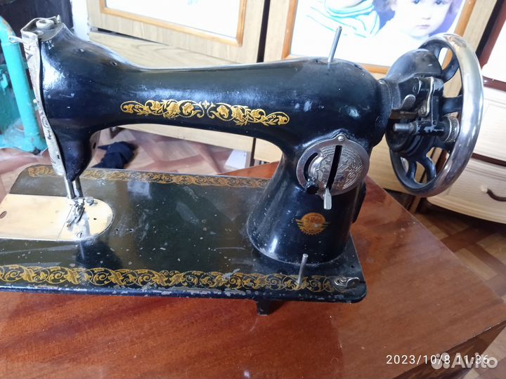 Швейная машинка Подольская ножная
