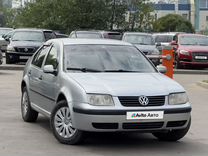 Volkswagen Bora 1.6 AT, 2005, 169 000 км, с пробегом, цена 320 000 руб.
