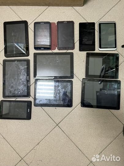 Планшеты 15 шт