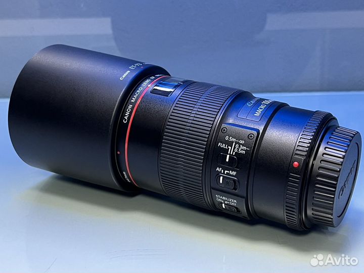 Объектив Canon EF 100mm f/2.8L Macro USM