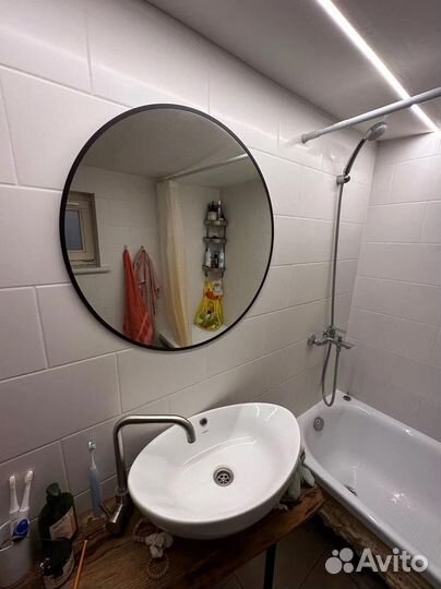 Зеркало 700 мм настенное в прихожую