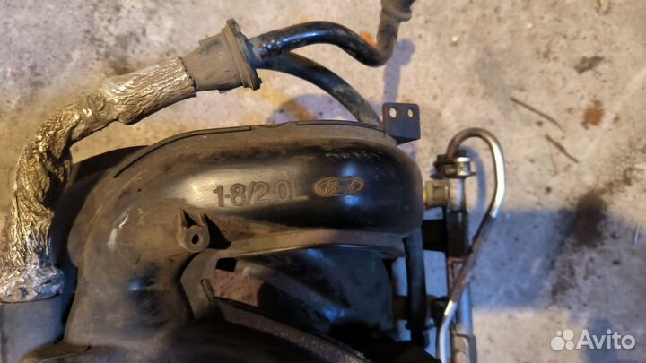 Впускной коллектор Форд Фокус 1 Zetec