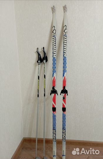 Лыжи беговые Karhu б/у в Хабаровске