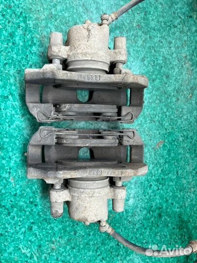 Суппорт тормозной передний Mazda 3 BK 1.6 Z6 2005