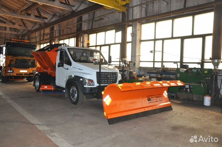 Комбинированная дорожная машина Газ-Next