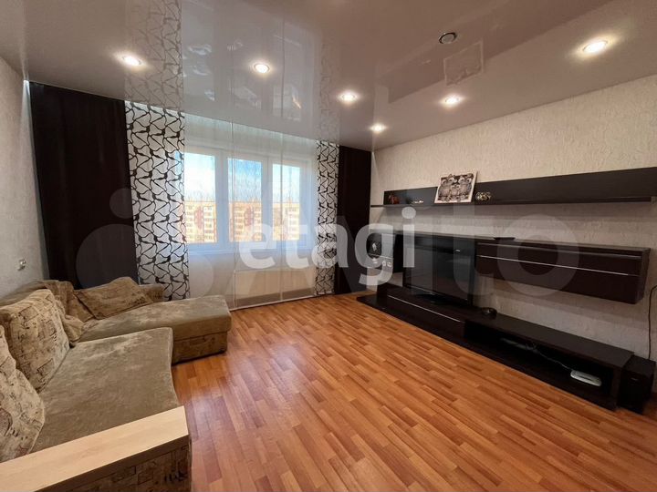 2-к. квартира, 64 м², 7/16 эт.