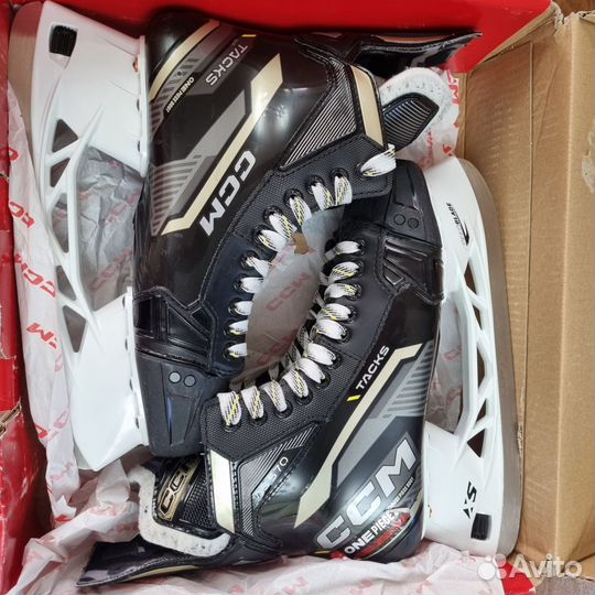 Топовые коньки, полупрофессиональные хоккейные CCM