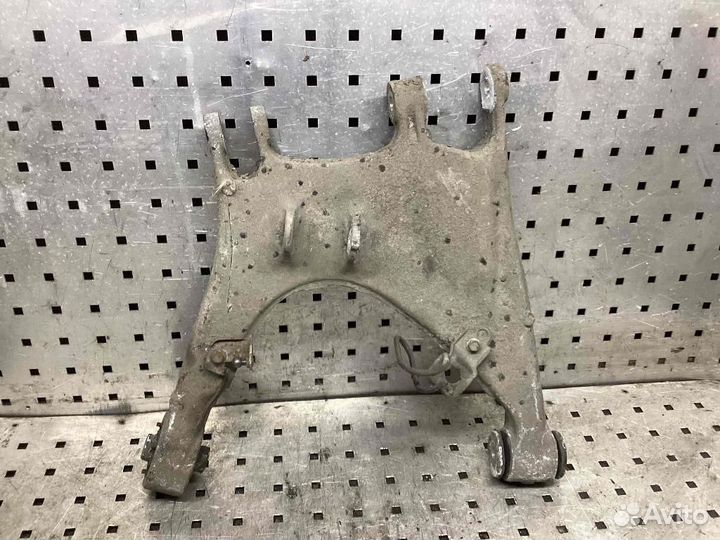 Рычаг задний левый Volkswagen Phaeton