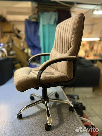 Компьютерное кресло